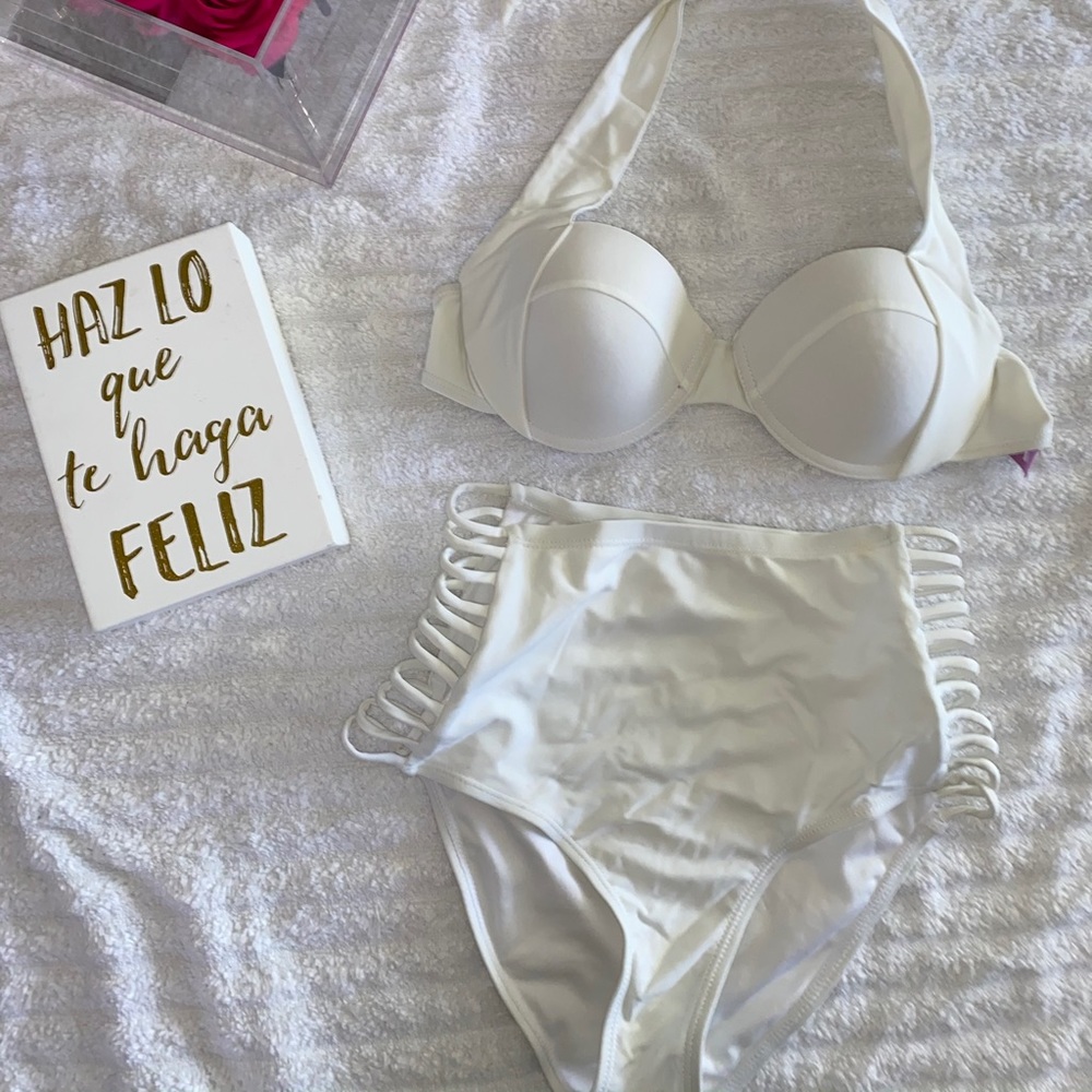 Bathing suit